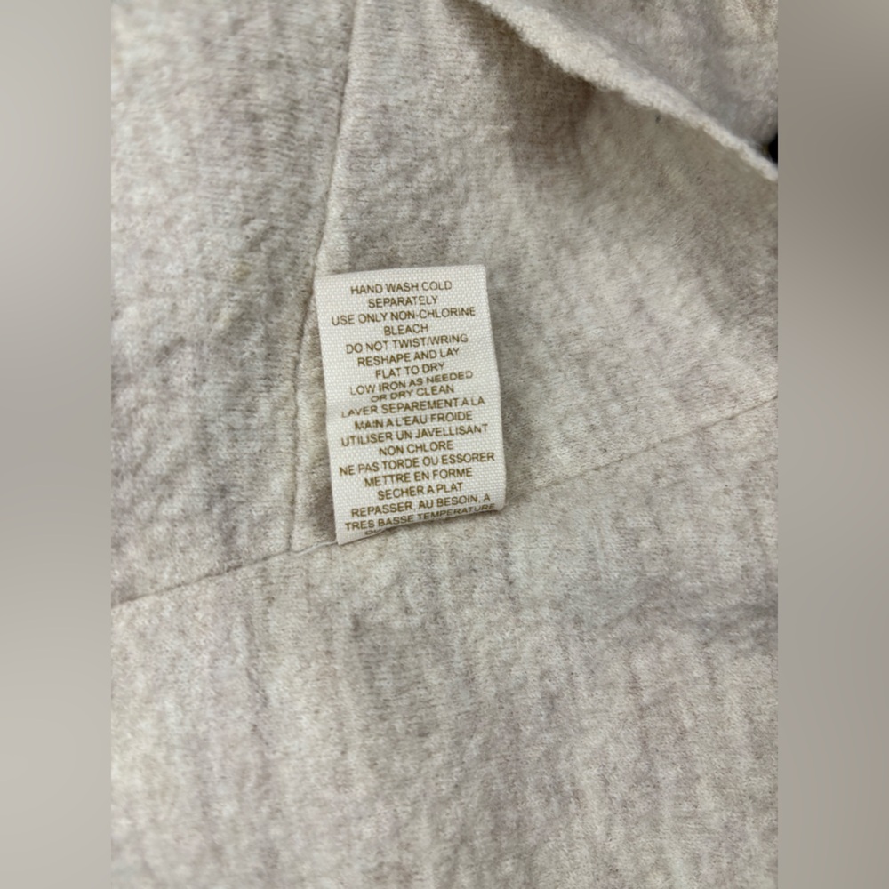 Free People Wool Women's Cream Sweater Jacket with hook closure size Large - Picture 13 of 15